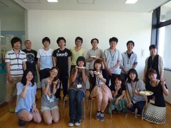 12 台湾からSS学生が。誕生日で集まりました。